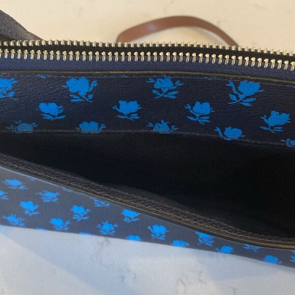 Coach Canvas Navy Blue Floral Cottagecore batik boho garden style Crossbody Bag - Picture 4 of 6